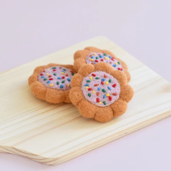 Tara Treasures - Felt 100s and 1000s Biscuit (Set of 3)