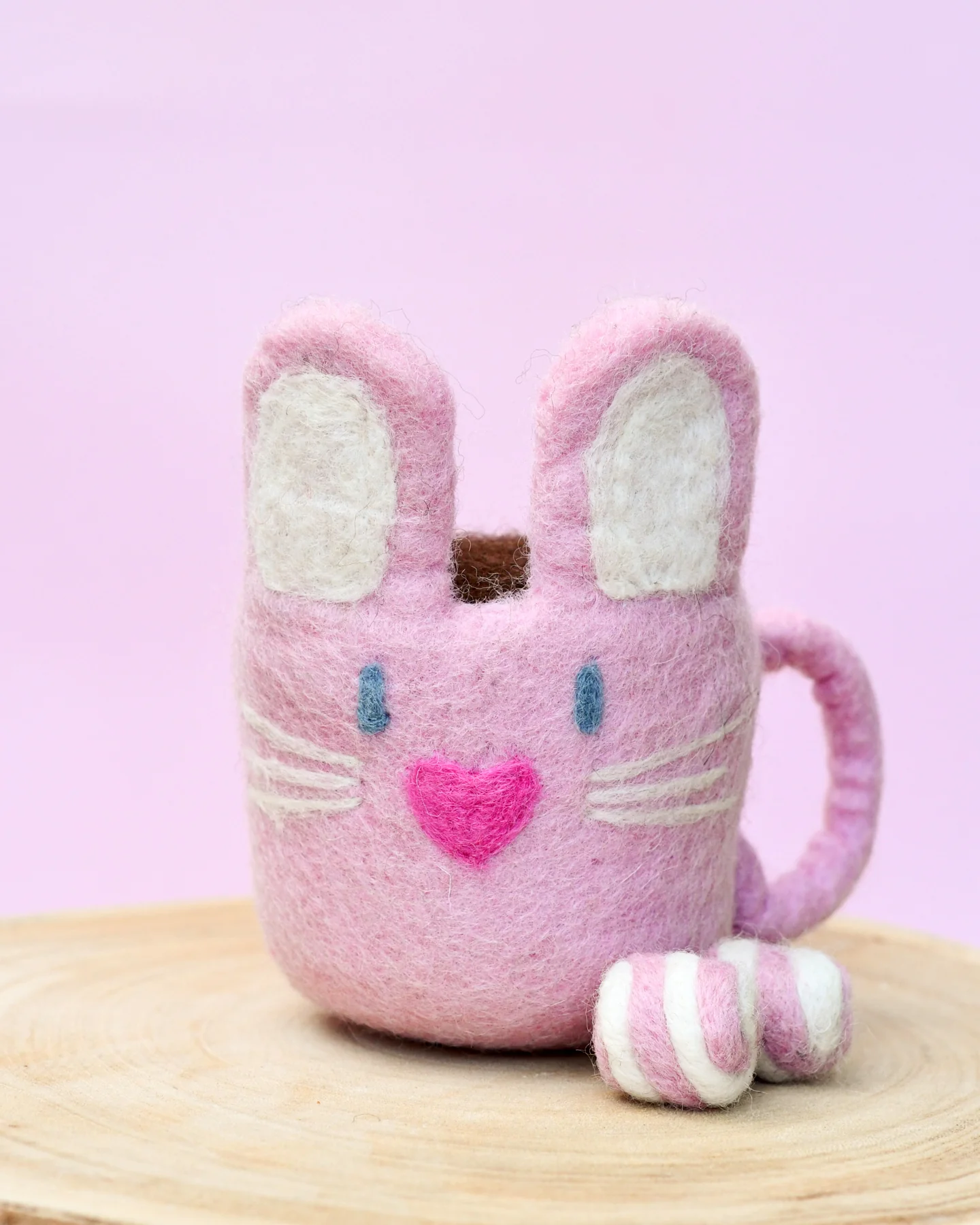 Tara Treasures Felt Bunny Hot Chocolate Mug with Marshmallows - Pink Cup