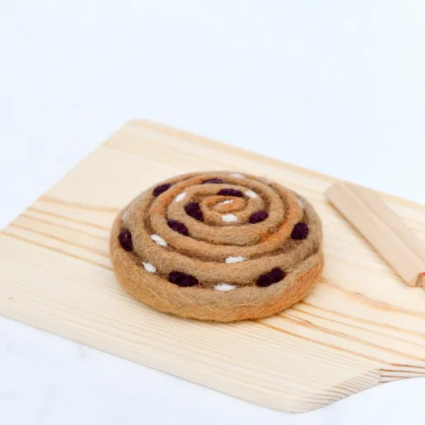 Tara Treasures - Felt Pain Aux Raisins Escargot Pastry