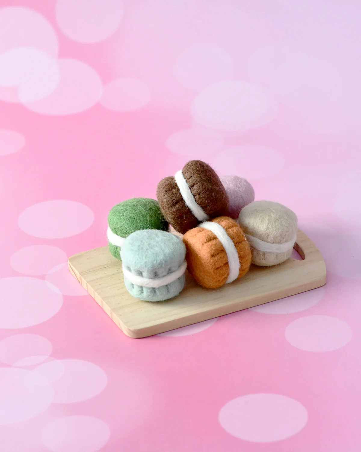 Tara Treasures - Felt Macarons A - Set of 6