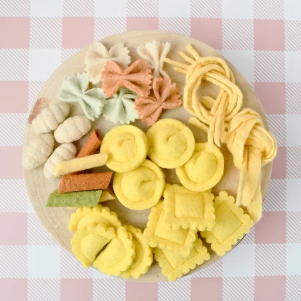 Tara Treasures - Felt Pasta Play Food Set