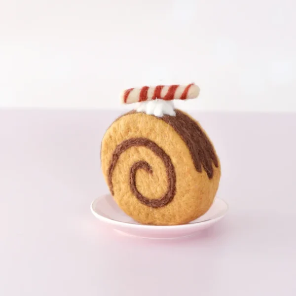 Tara Treasures - Felt Chocolate Swiss Roll