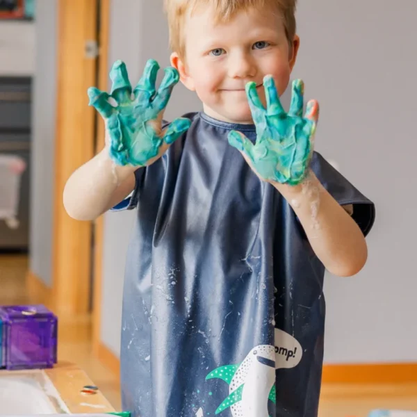 Little Chomps - Short Sleeve Messy Mealtime (Preschool) Smock Bib: 3-6yrs - Blueberry Pie Whale Shark